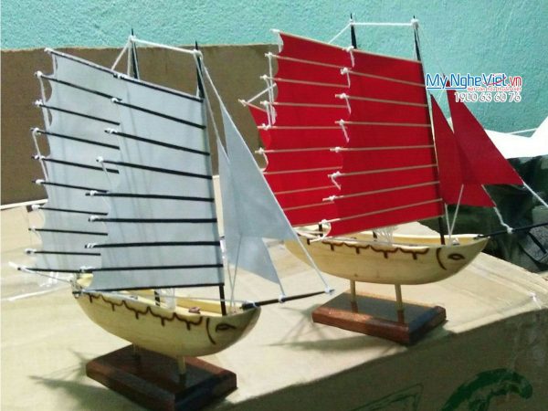 Mô hình tàu thuyền