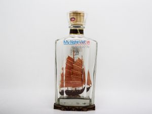 mô hình thuyền trong chai