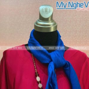 khăn lụa vân vuông