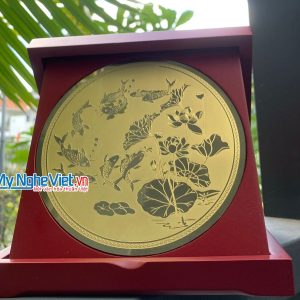 Tranh đĩa cửu ngư đồng