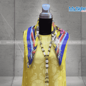 Khăn lụa bảo lộc