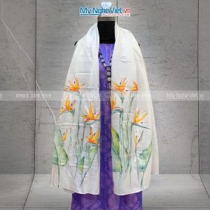 khăn lụa vẽ hoa thiên điểu màu trắng